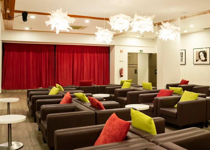 Luna Miramar Club