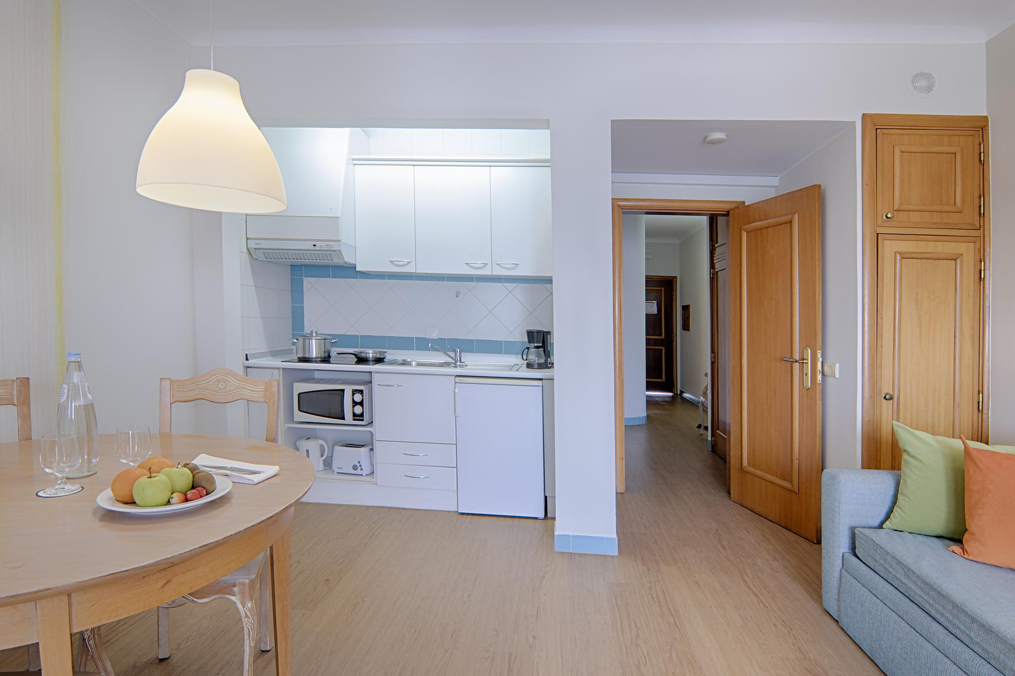 Luna Miramar Club Apart-hotel 4*